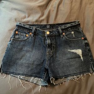 NWOT womens Gap denim shorts, size 26